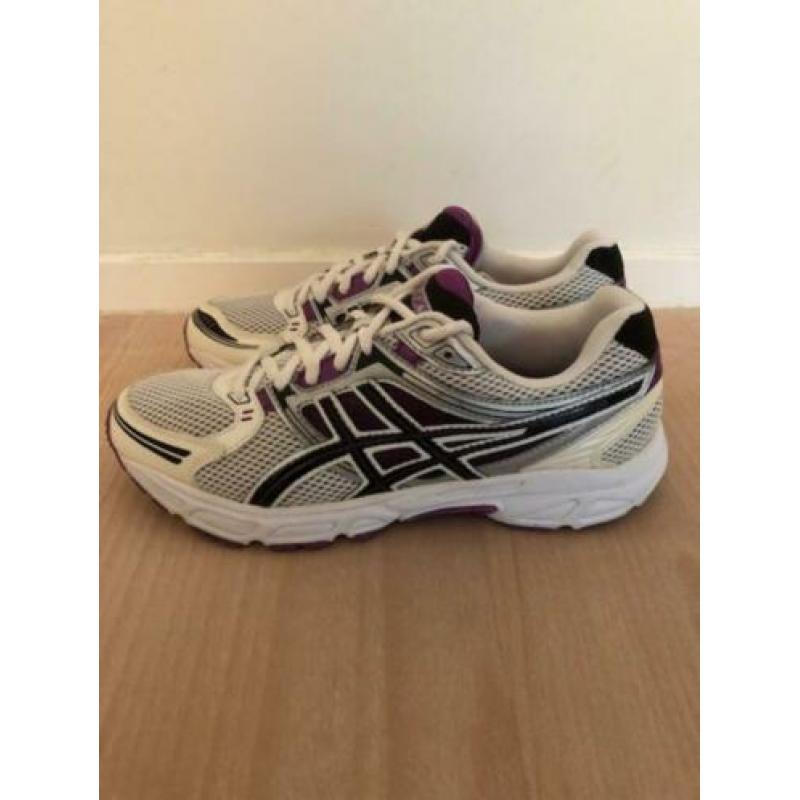 Asics hardloopschoenen mt. 39.5