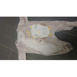 babykleding maat 56 o.e frendz en noppies