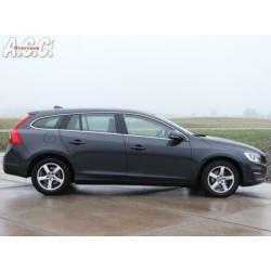 Volvo V60 2.0 D3 Navi Cruise Control PDC 150pk (bj 2015)