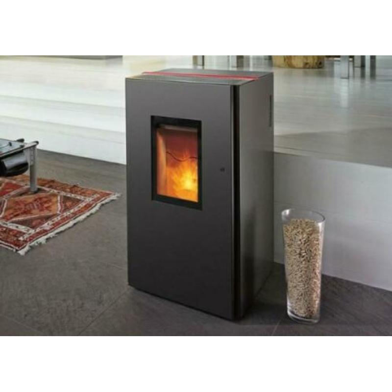 *SUPERSTUNT* op Duitse Pelletkachel Wodtke Pat Air  / 8 kW