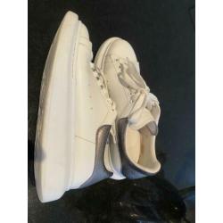 alexander mcqueen sneaker maat 40 wit