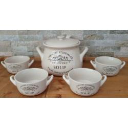 Landelijk Country Stoneware servies / serveer soepterrine &