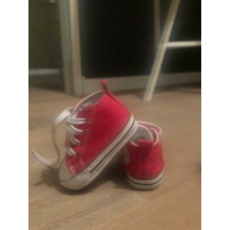 Baby/kindersneakers Adidas, Nike, Allstars maat 16 tm 25