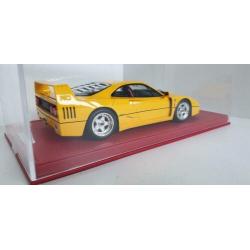 Ferrari F 40, Giallo Modena, BBR de Luxe. Mint in box !!!