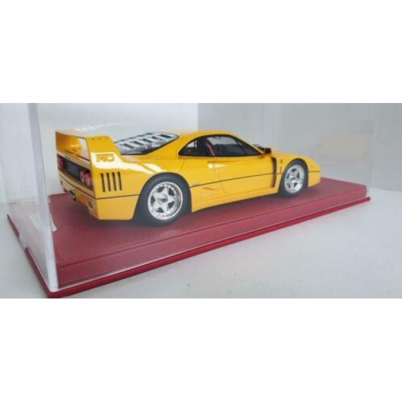 Ferrari F 40, Giallo Modena, BBR de Luxe. Mint in box !!!