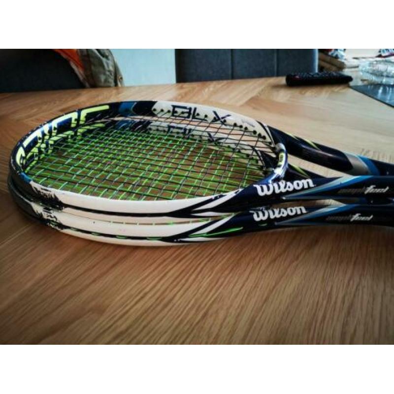 Wilson Juice 100 tennis racket