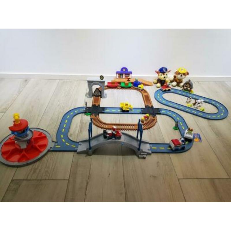 paw patrol set trein en weg 3 sets compleet