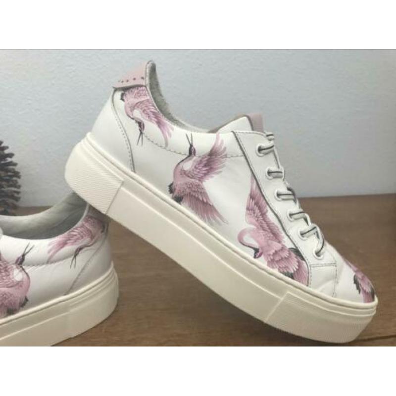 Roze kraanvogels sneakers