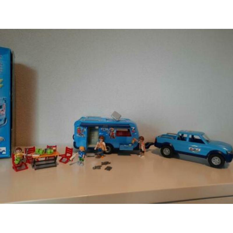 Playmobil 9502 caravan met jeep auto met doos