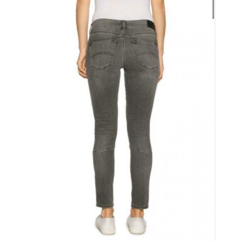 Tommy hilfiger jeans nora mid rise skinny maat 32/34