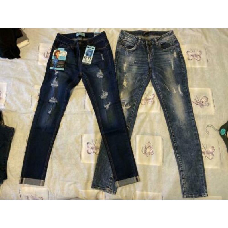 2 NIEUWE dames jeans maat 36. Butt lifting & toxik3