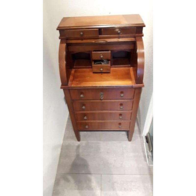 secretaire notenhout