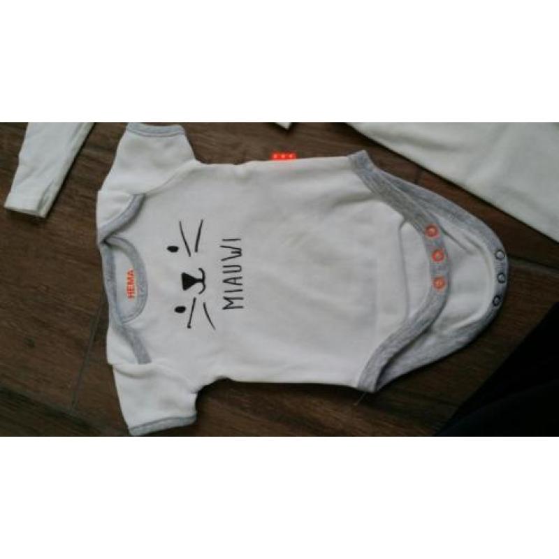 Babykleding maat 50/56