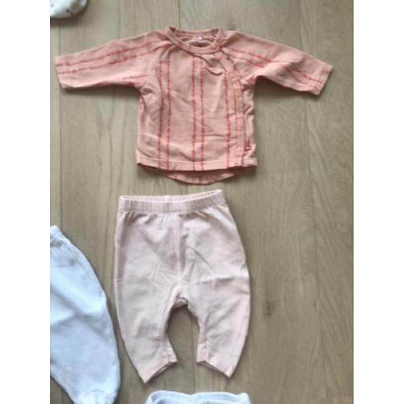 Pakket baby meisjes kleding maat 50/56